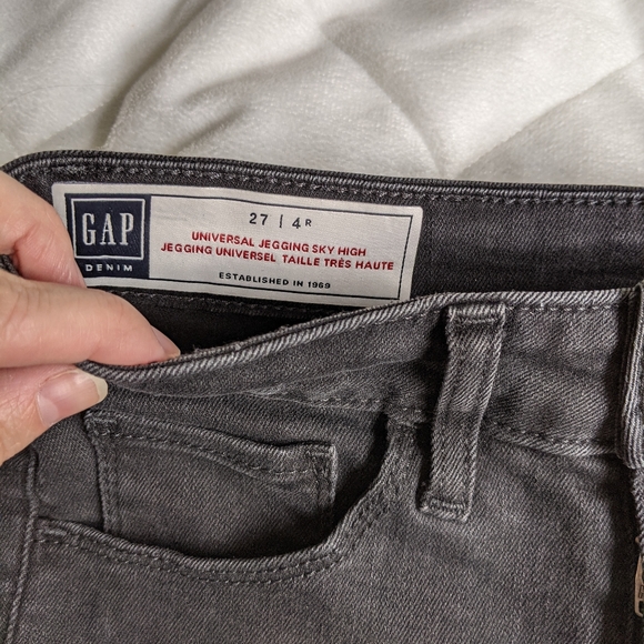 Sky High Rise Universal Jegging - Picture 5 of 10